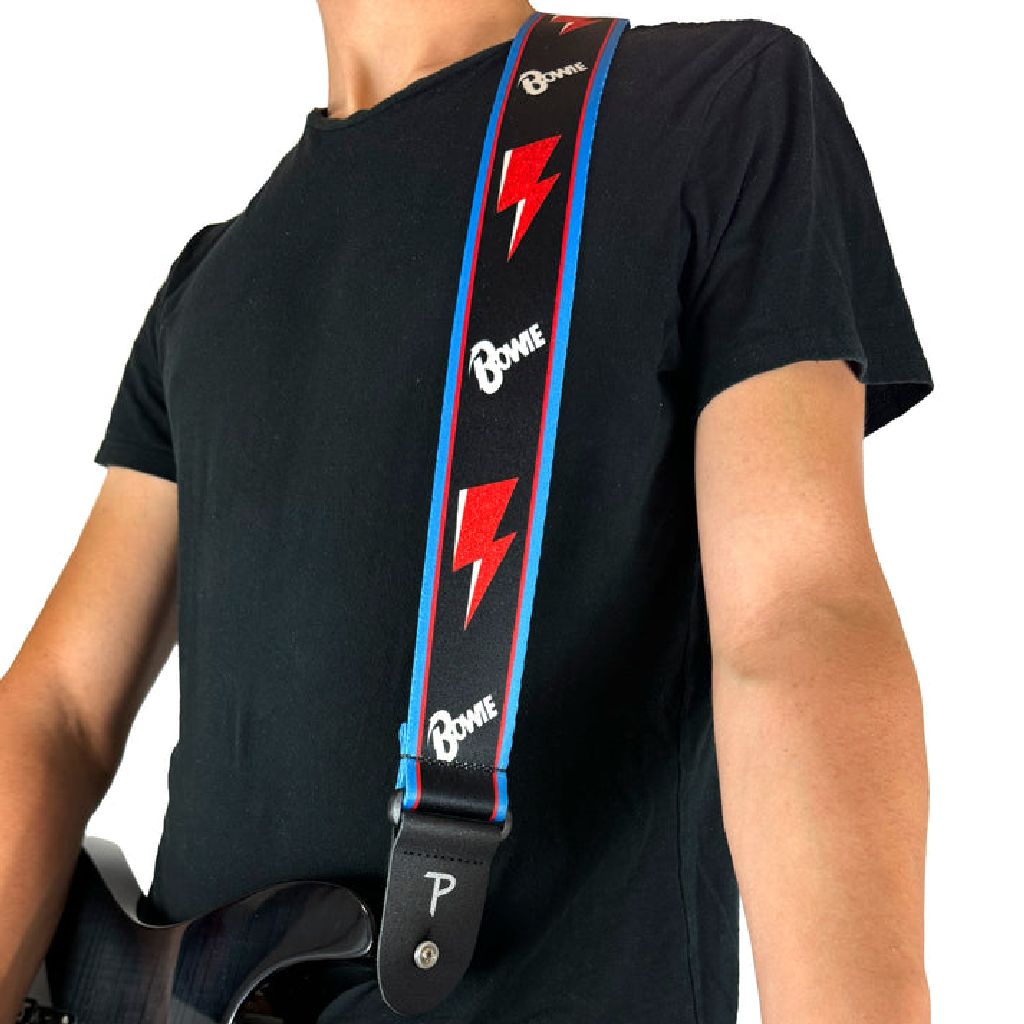 Correa de guitarra Perri's Leathers David Bowie detalle en uso