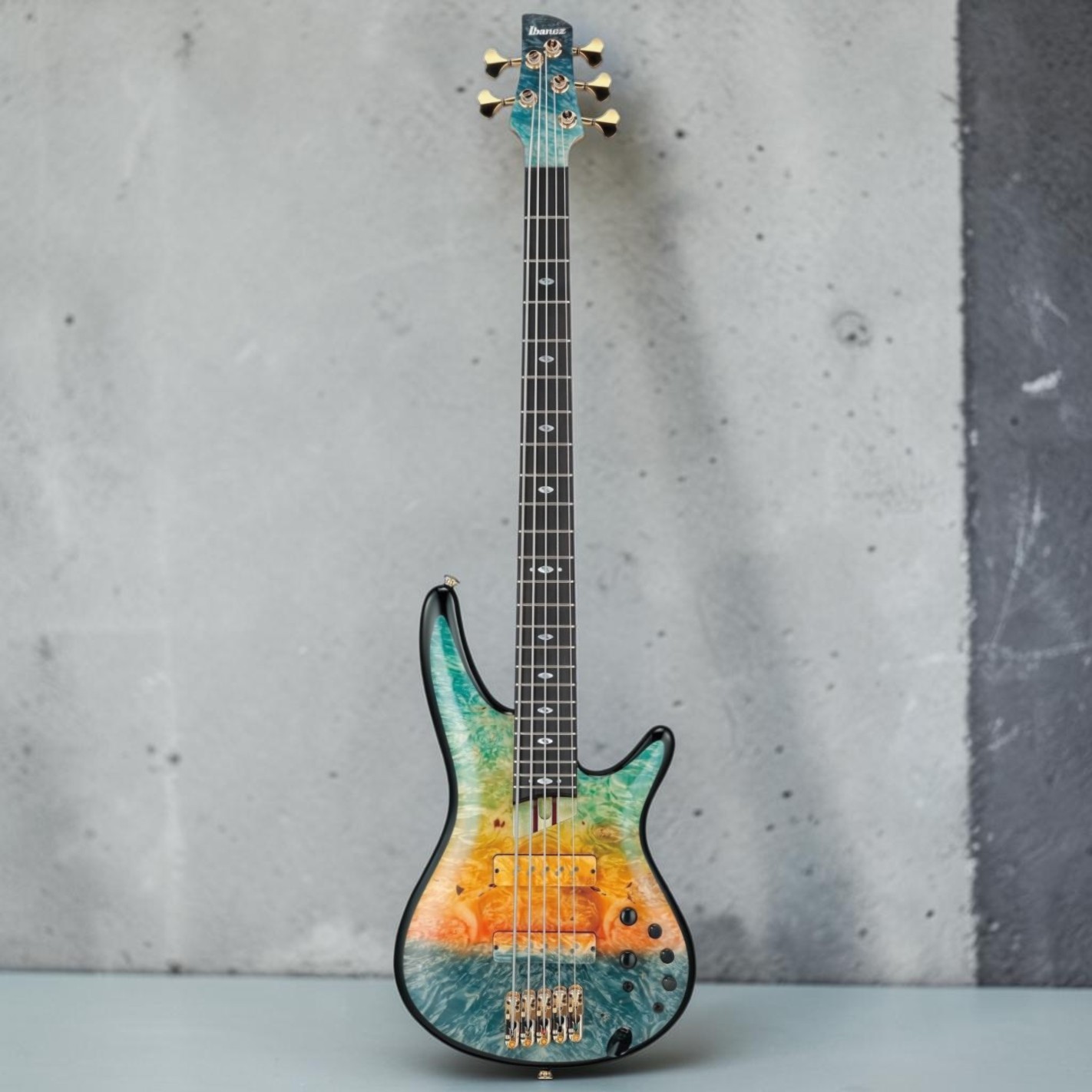 Bajo Eléctrico Ibanez j.custom JCSR2025-SSC Sunset Coast 5 Cuerdas