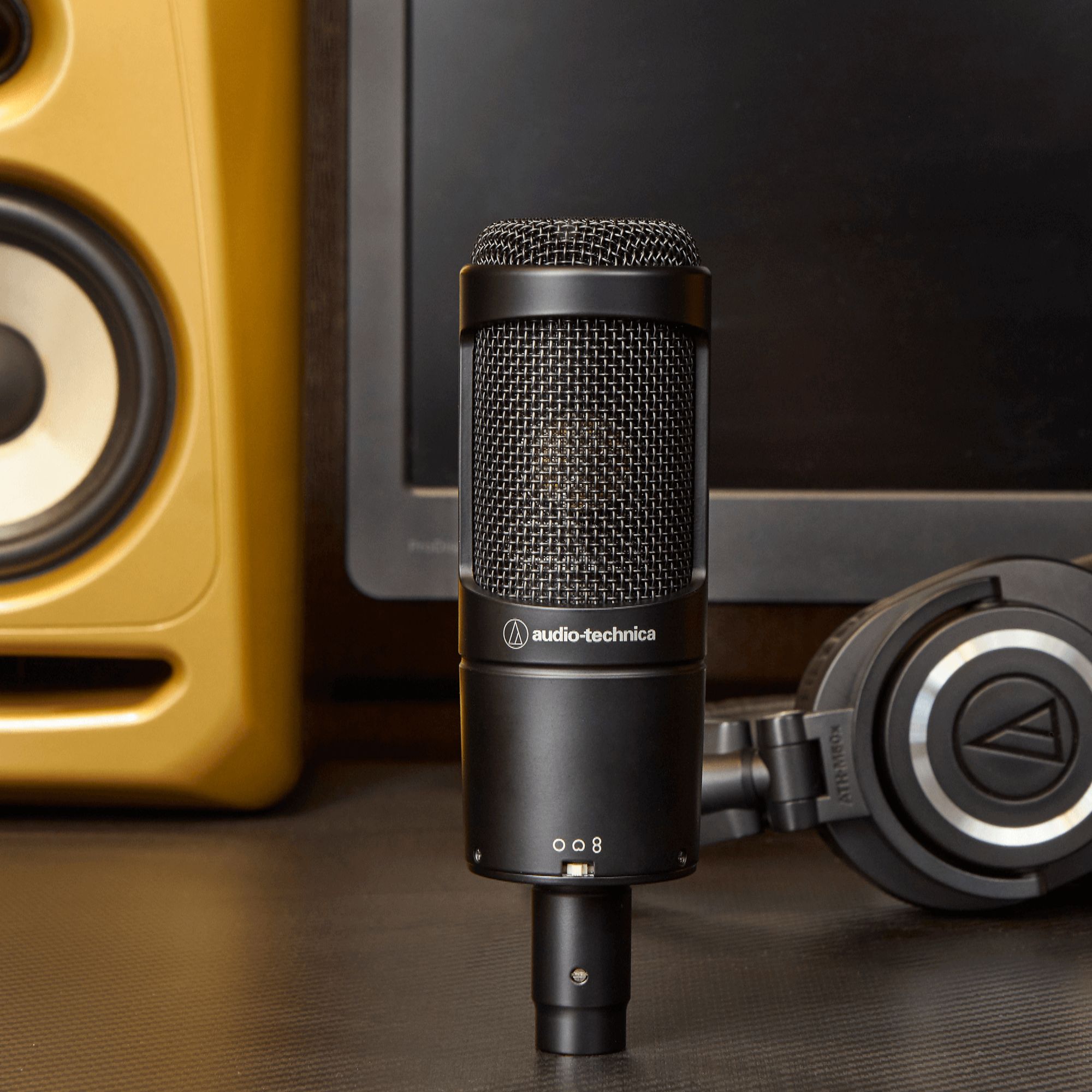 Audio-Technica AT2050 Gran Diafragma