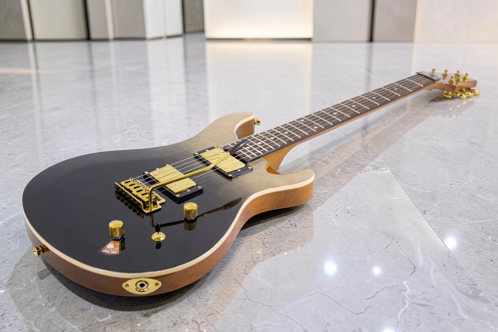 Guitarra Eléctrica Freeman FD-Sky