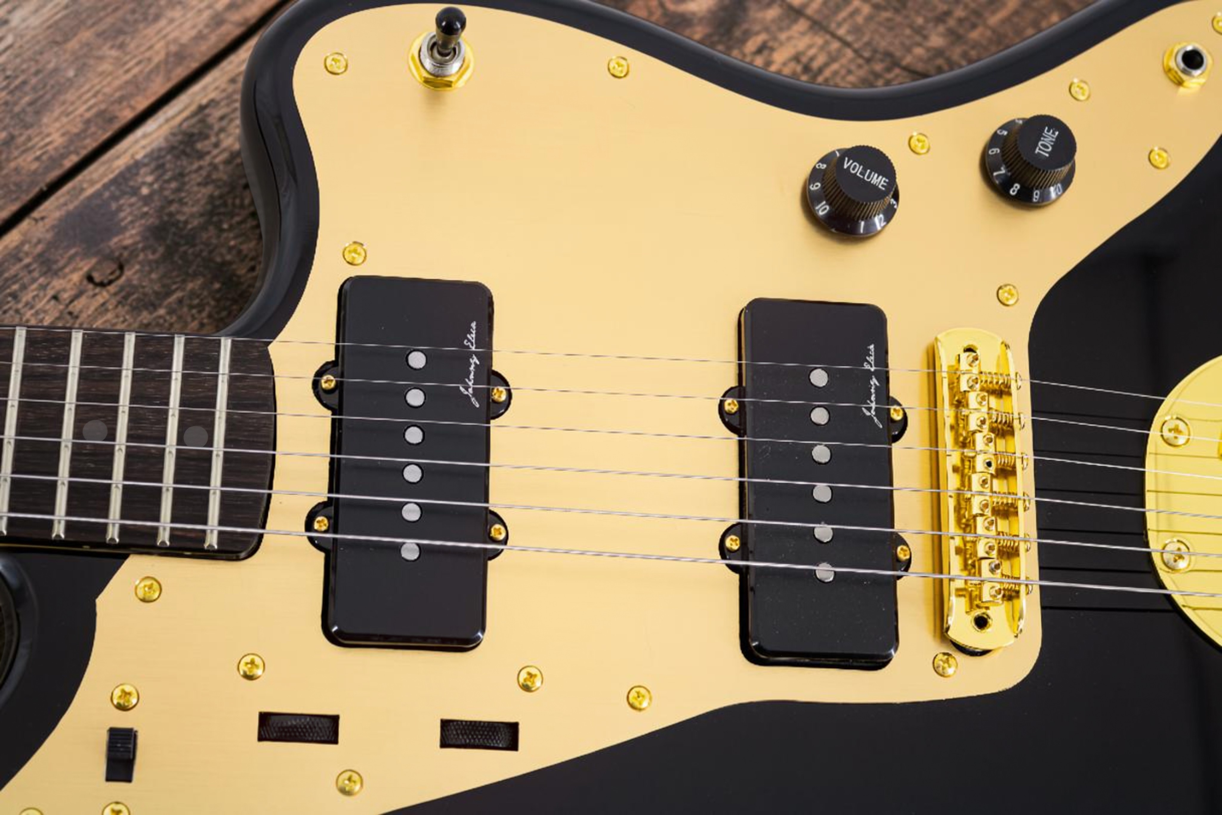 Guitarra Eléctrica Freeman FS-JZ