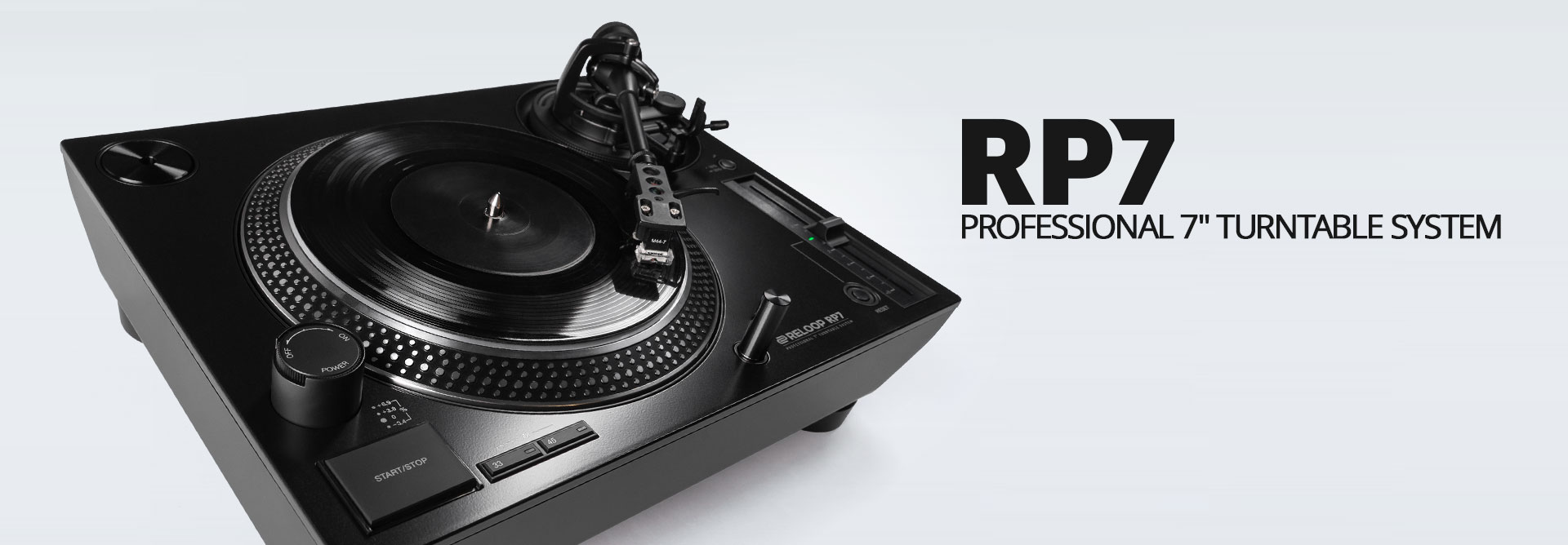 Reloop RP-7 diseño profesional con conexiones phono line